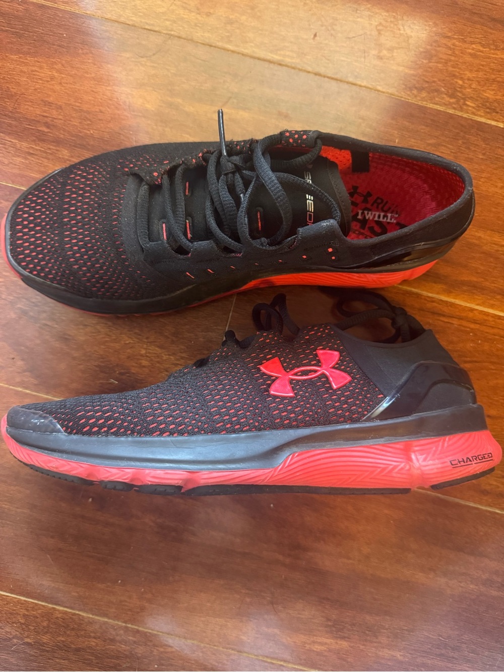 Under Armour Men’s Black and Red Training Sneakers